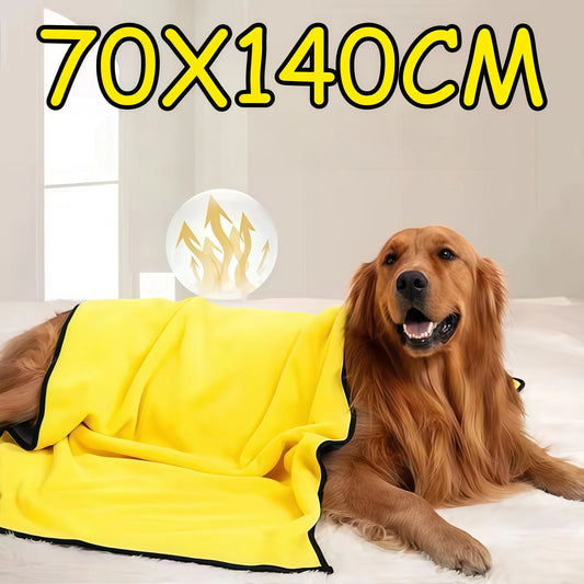 Quick-Dry Soft Pet Towel – Absorbent & Convenient for Dogs and Cats