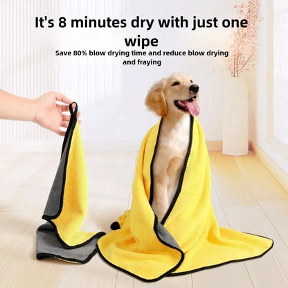 Quick-Dry Soft Pet Towel – Absorbent & Convenient for Dogs and Cats